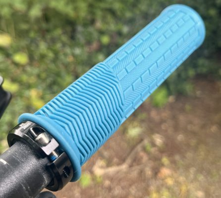 New Peaty's Monarch Lock On Grips!